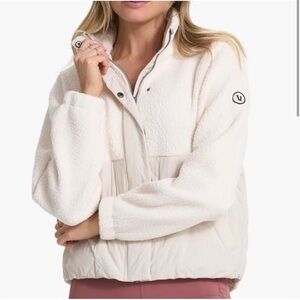 Vuori Highlands Sherpa in cream